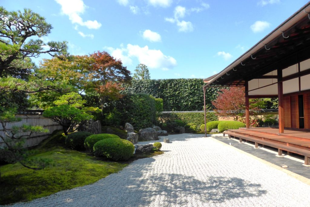 京都市北区にある興臨院の方丈庭園